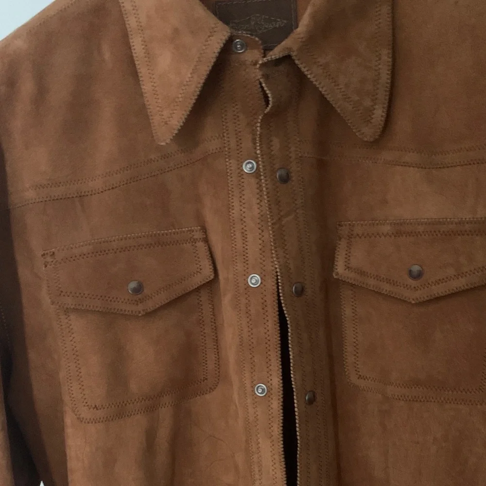 Earl Jeans Tan Suede Shirt Jacket - Picture 6 of 13